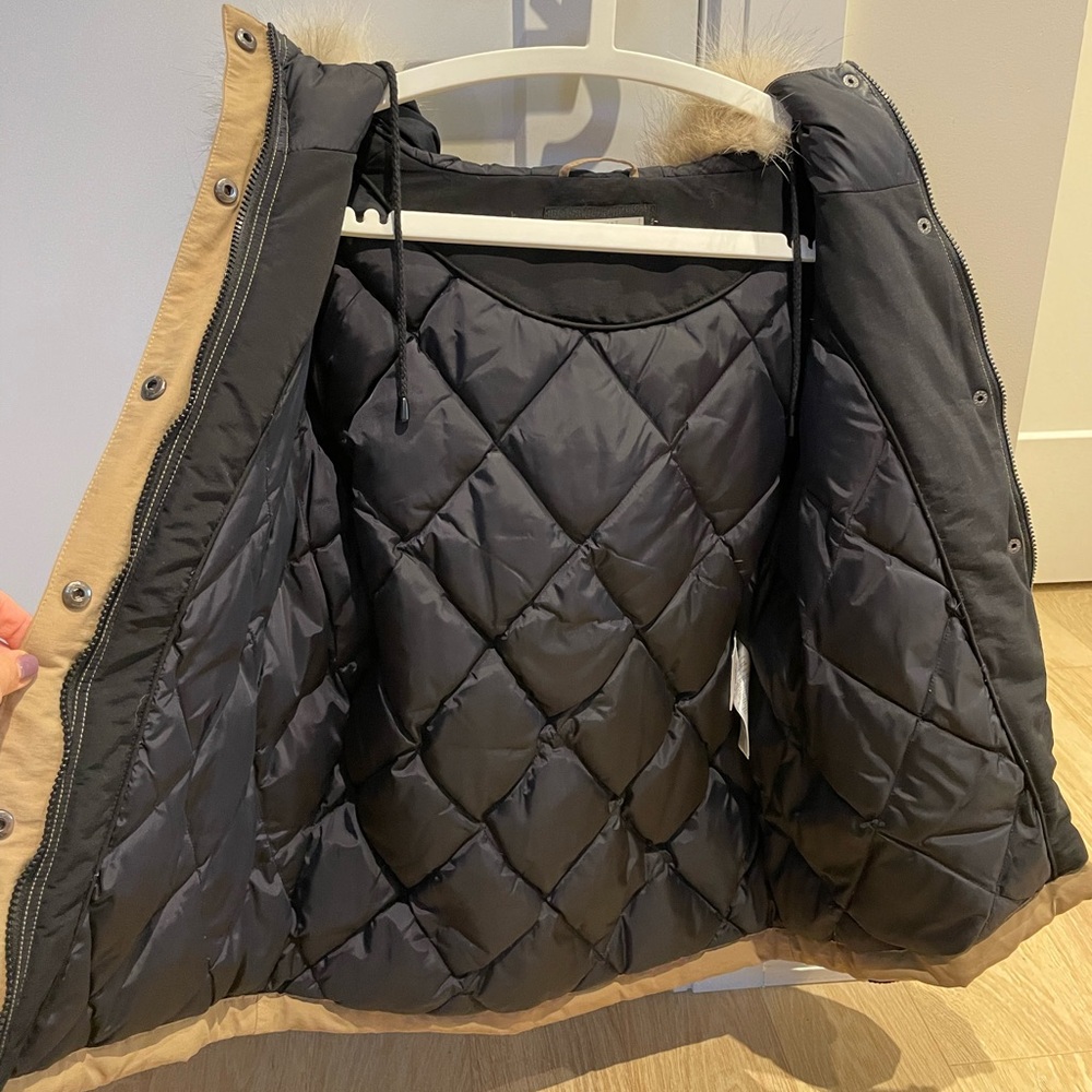 KOOKAI parka. Size L.I am a size S but this jacket fitted me well.